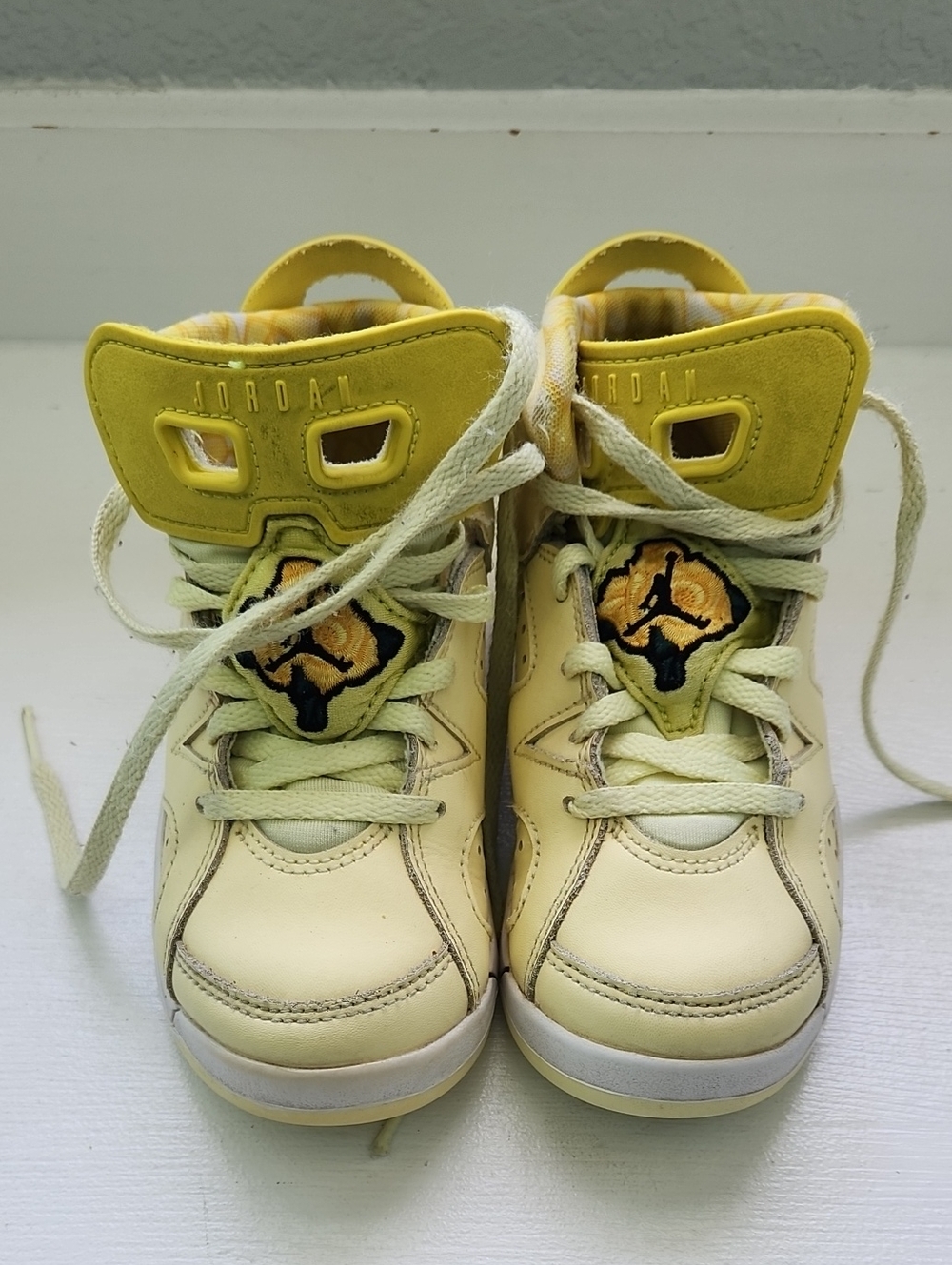 Jordan Kids Yellow and Cream High-Top Sneakers